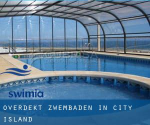 Overdekt Zwembaden in City Island