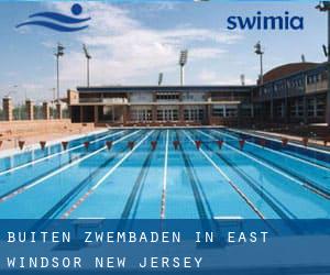 Buiten Zwembaden in East Windsor (New Jersey)