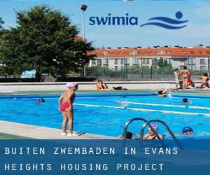 Buiten Zwembaden in Evans Heights Housing Project