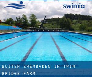 Buiten Zwembaden in Twin Bridge Farm