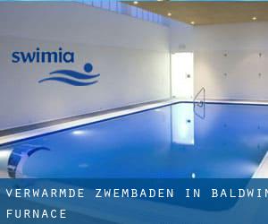 Verwarmde Zwembaden in Baldwin Furnace